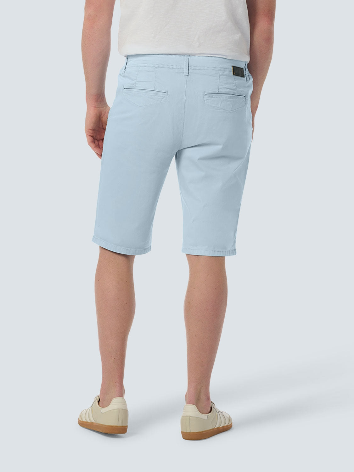 Comfortable Cotton Blend Short with Stretch and Zipper Closure | Sky