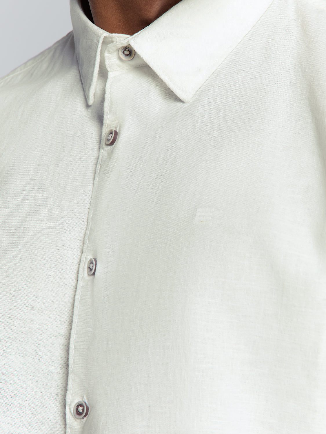 linen shirt | White