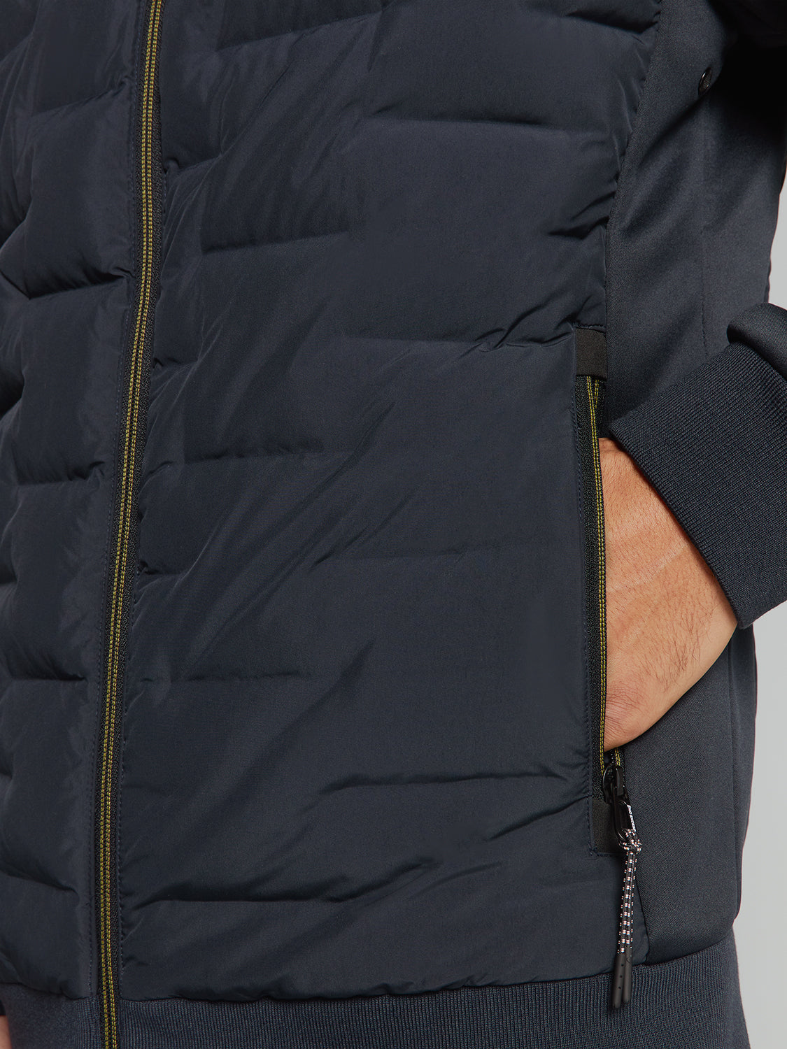 Short fit jacket | Night