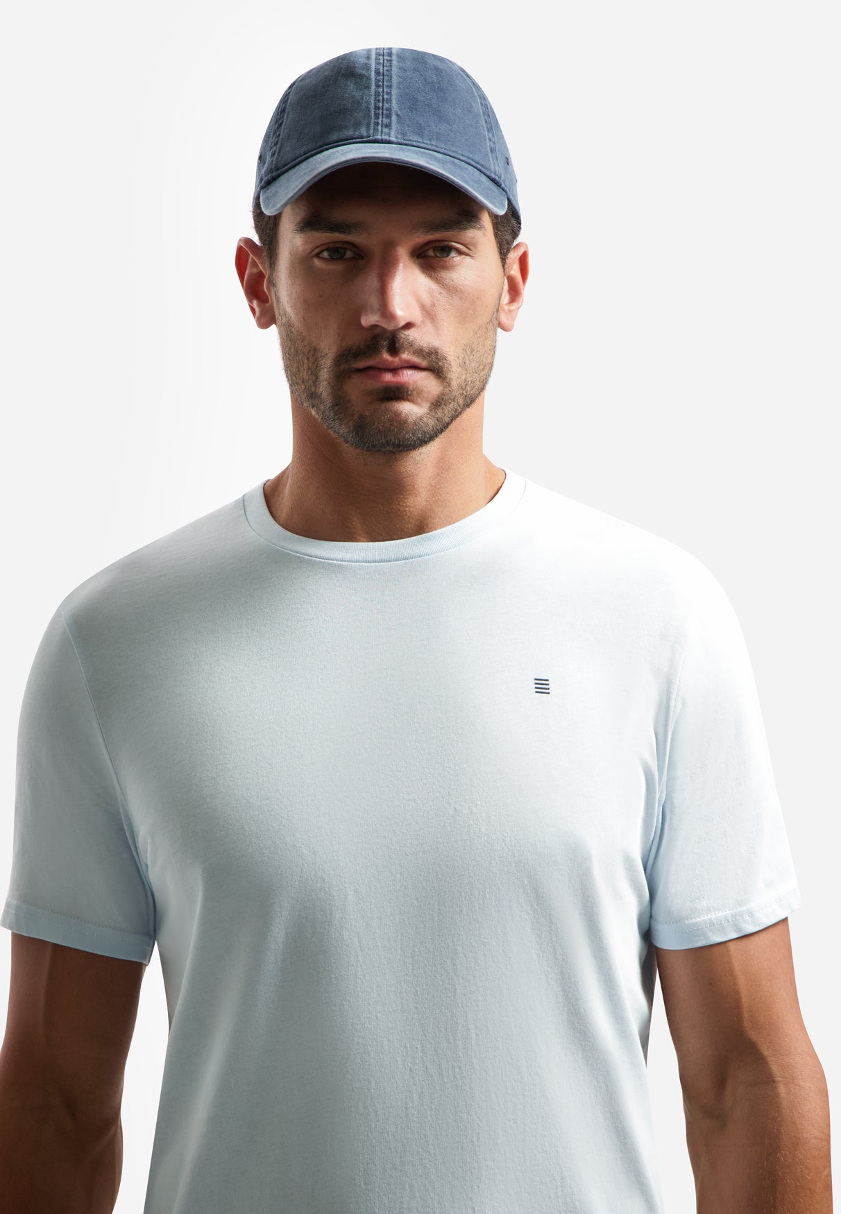 Basic effen T-shirt met ronde hals | Sky