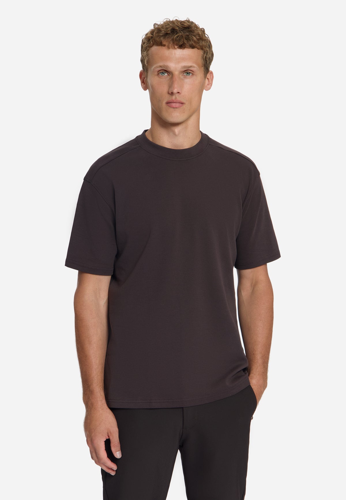 Interlock T-shirt | Dark Brown