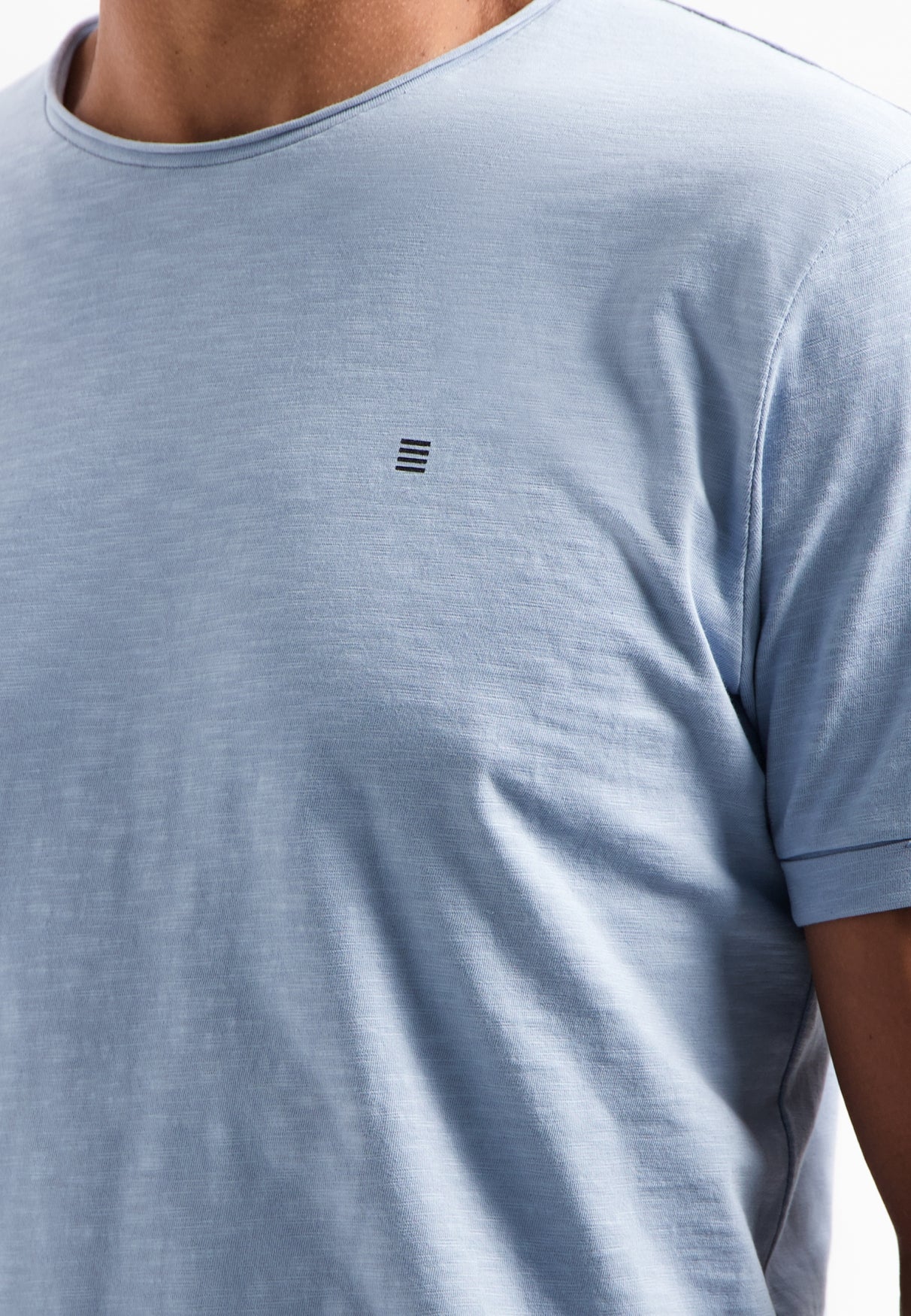 T-shirt à col rond Basics Intemporels | Dusty Blue