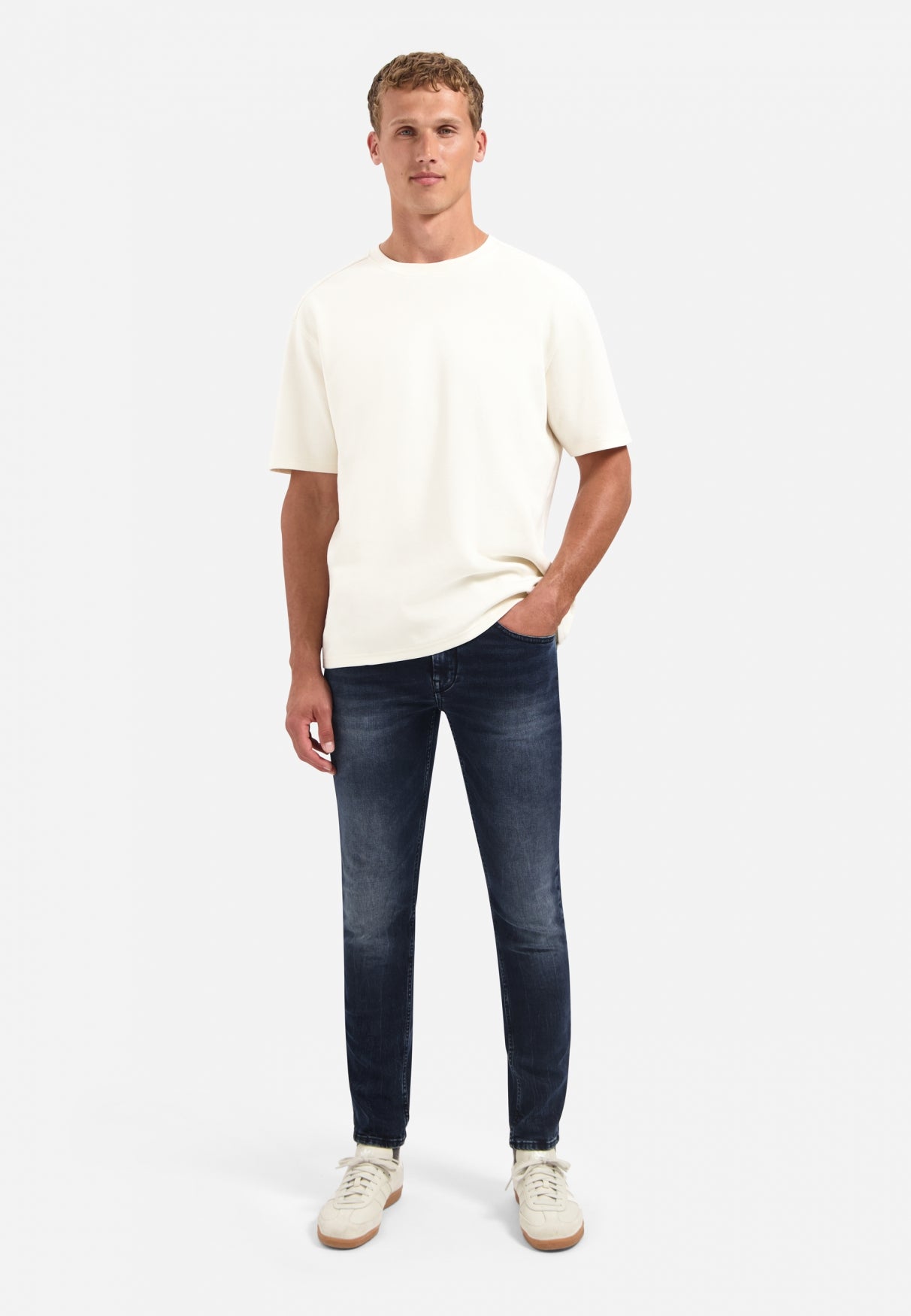 Jean coupe droite | Dark Denim
