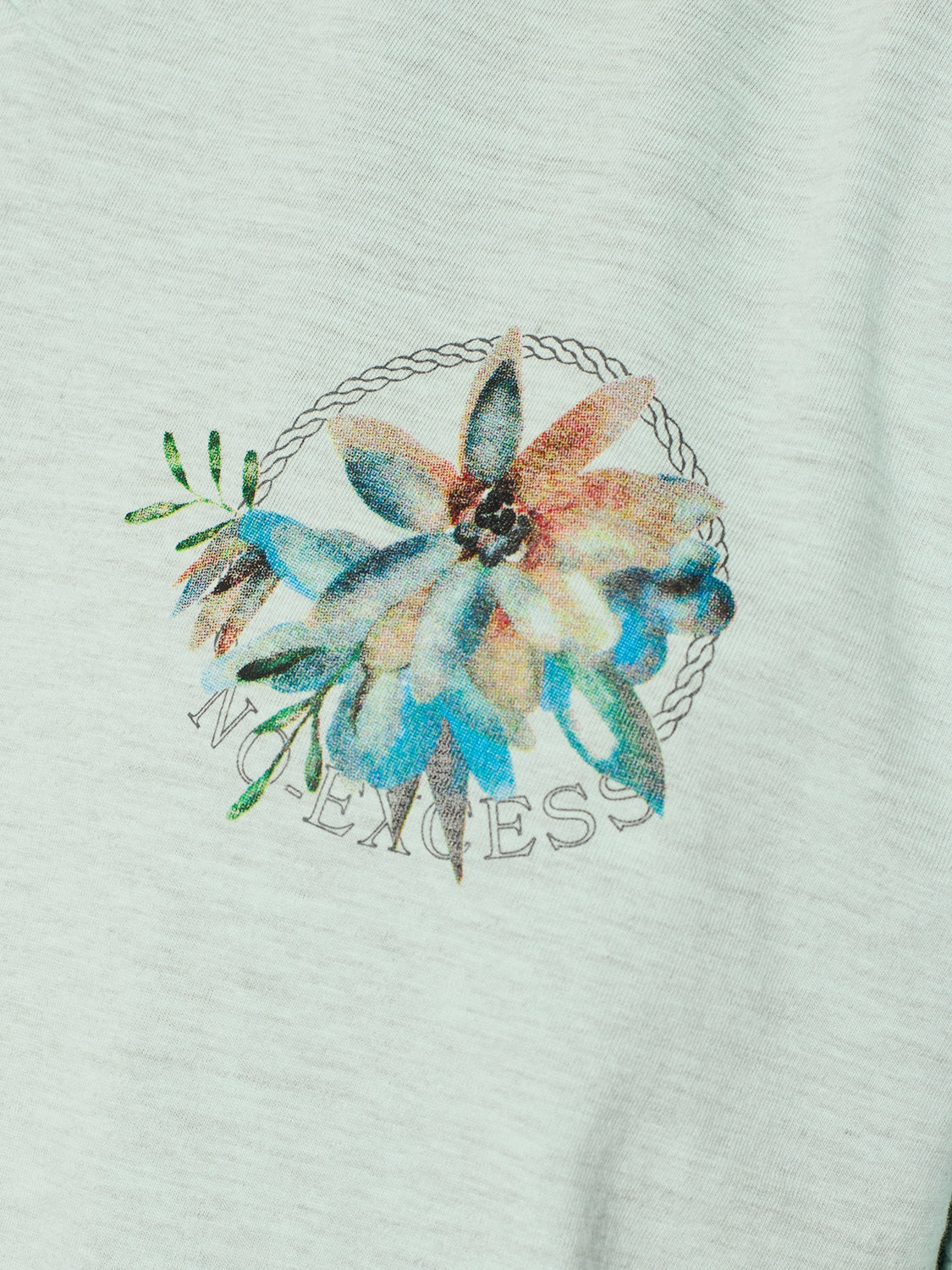 T-Shirt V-Neck Melange Garment Dyed Placed Print | Mint