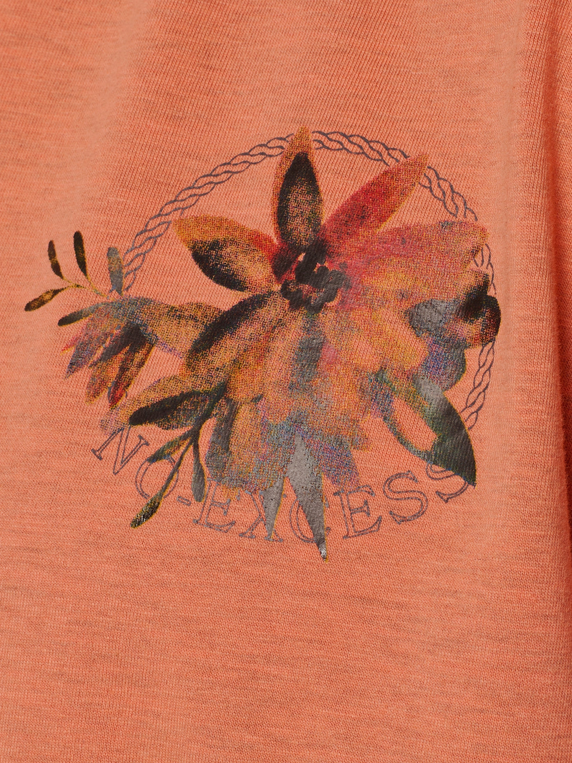 T-Shirt V-Neck Melange Garment Dyed Placed Print | Melon