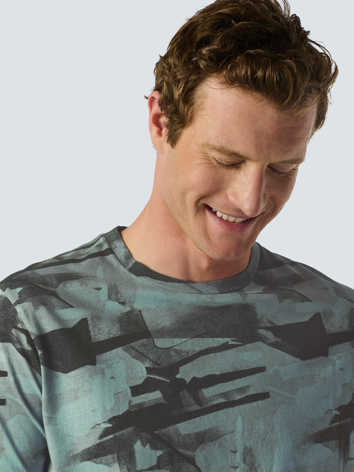 Dynamic T-shirt with Abstract Camouflage Print | Sky