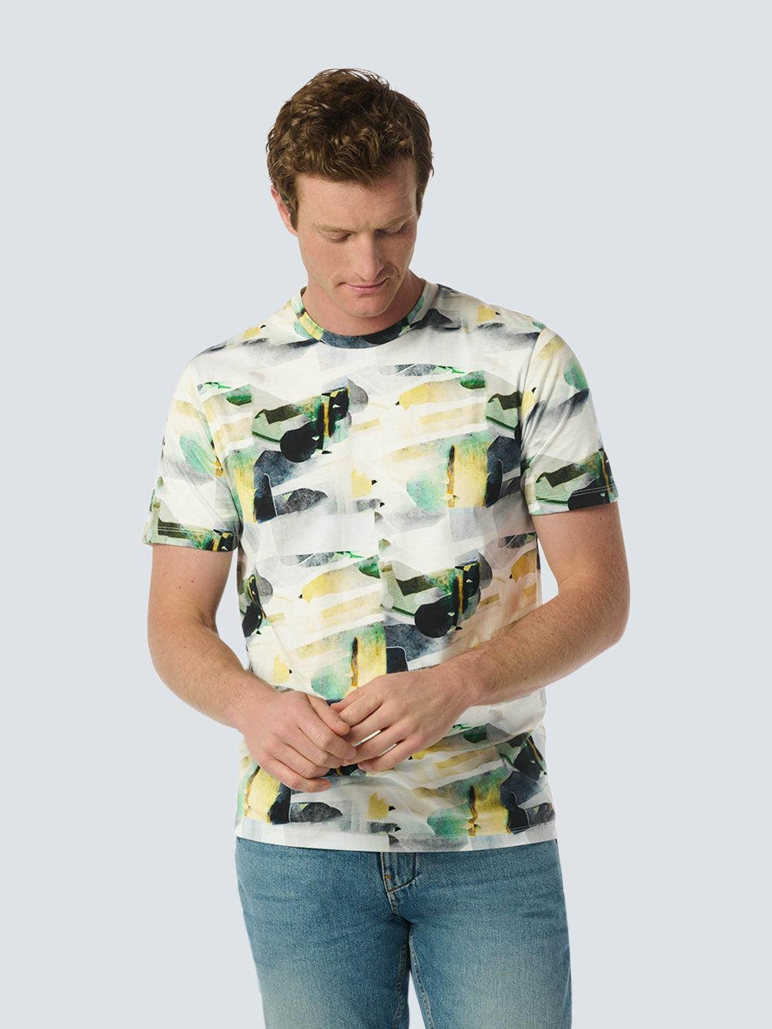 Abstract T-shirt - Perfect for this Season | White