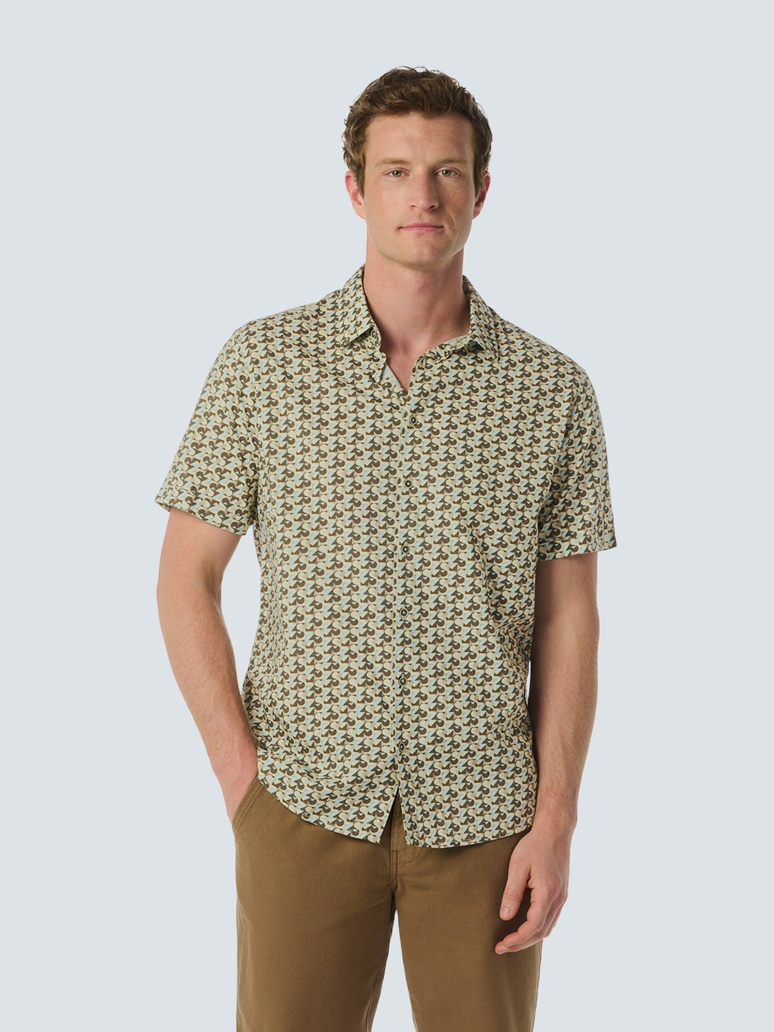 Short Sleeve Shirt with Graphic Pattern for Summery Looks | Brown