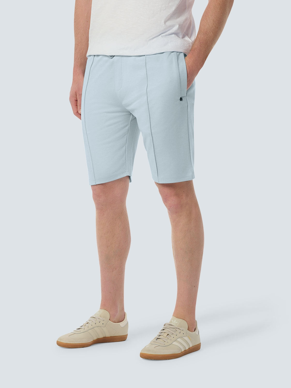 Relaxed Jersey Short with Elastic Waistband and Drawstring | Sky