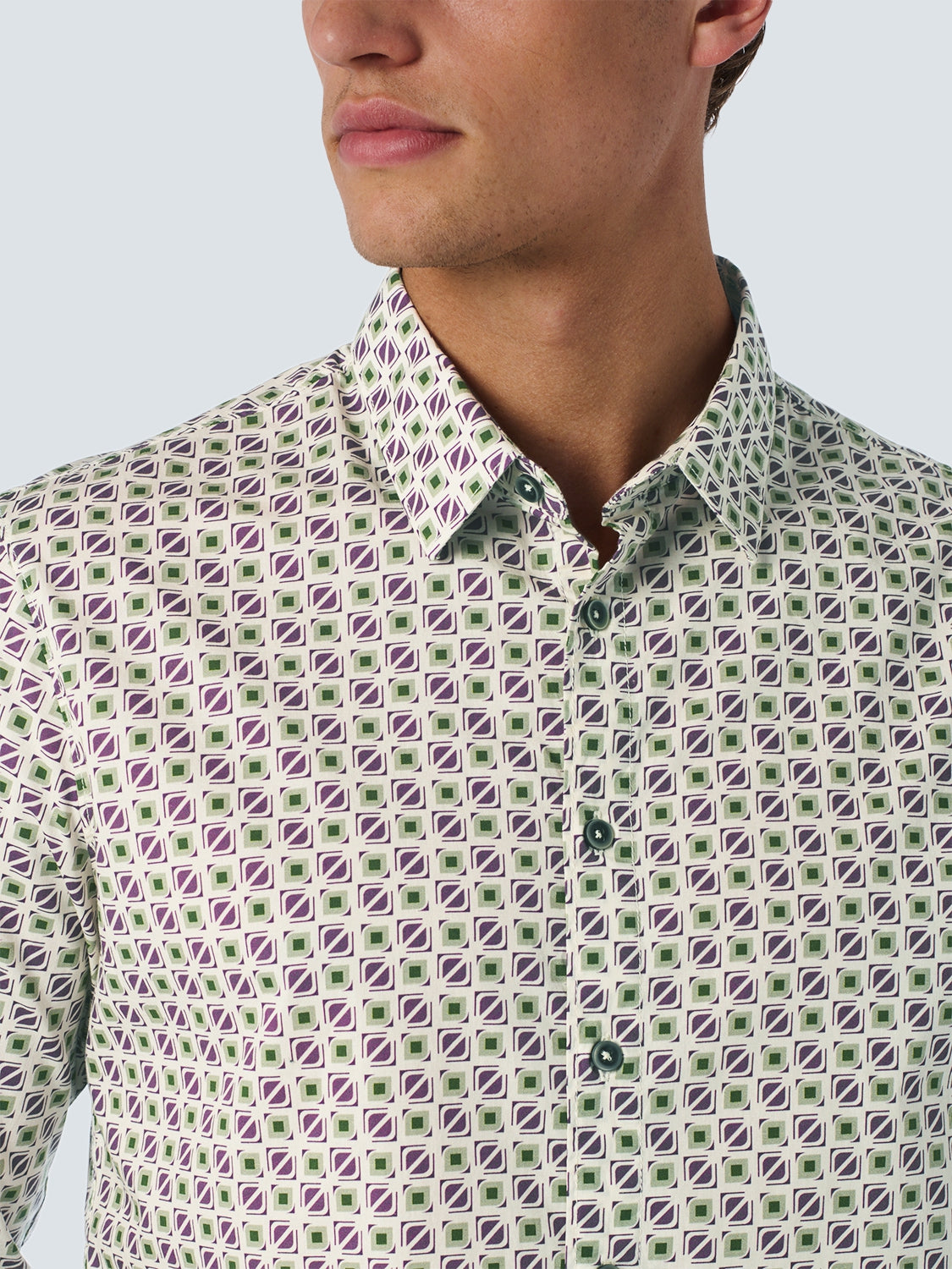 Stylish Shirt with All-Over Print - Ideal for Any Occasion | Aubergine