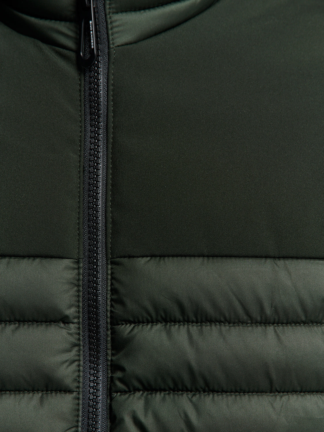 Lightweight Quilted Jacket with Matte Finish | Dark Moss
