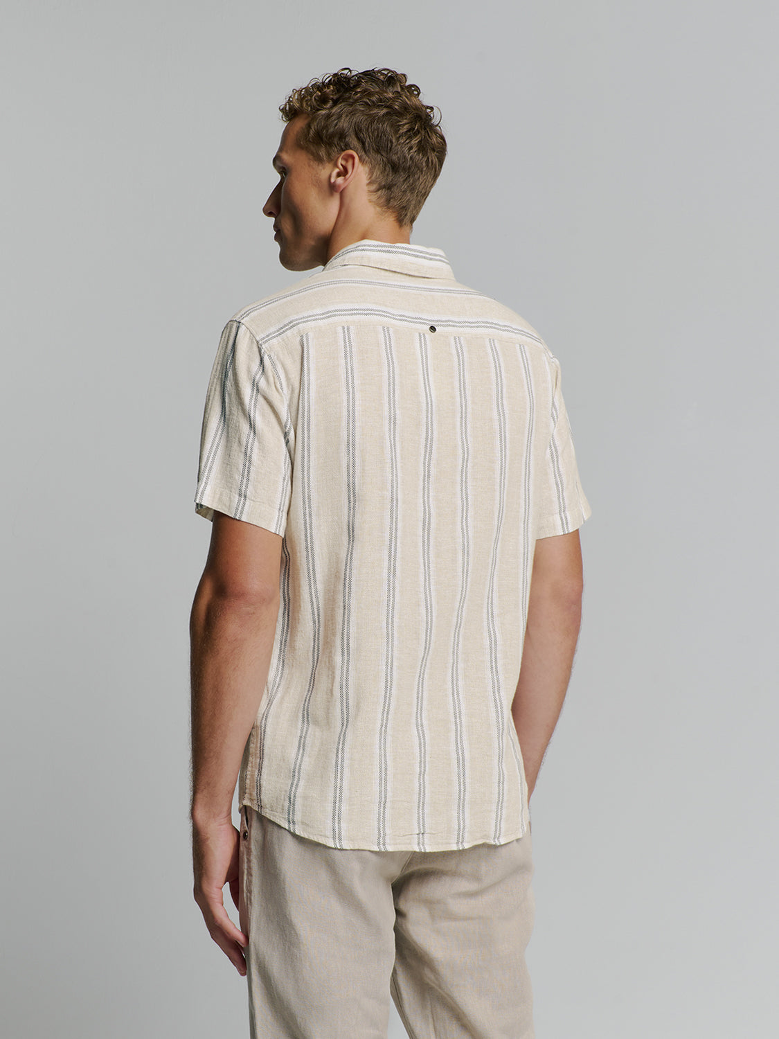 Linen shirt | Cement