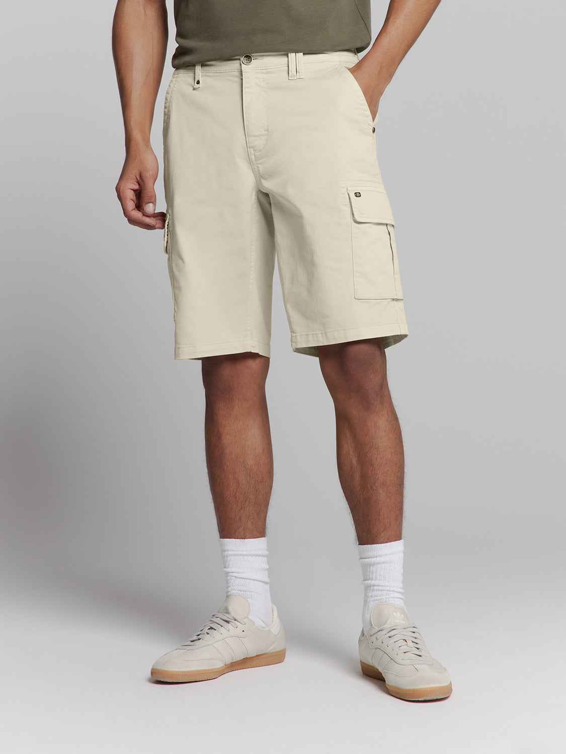 Cargo short | Cement