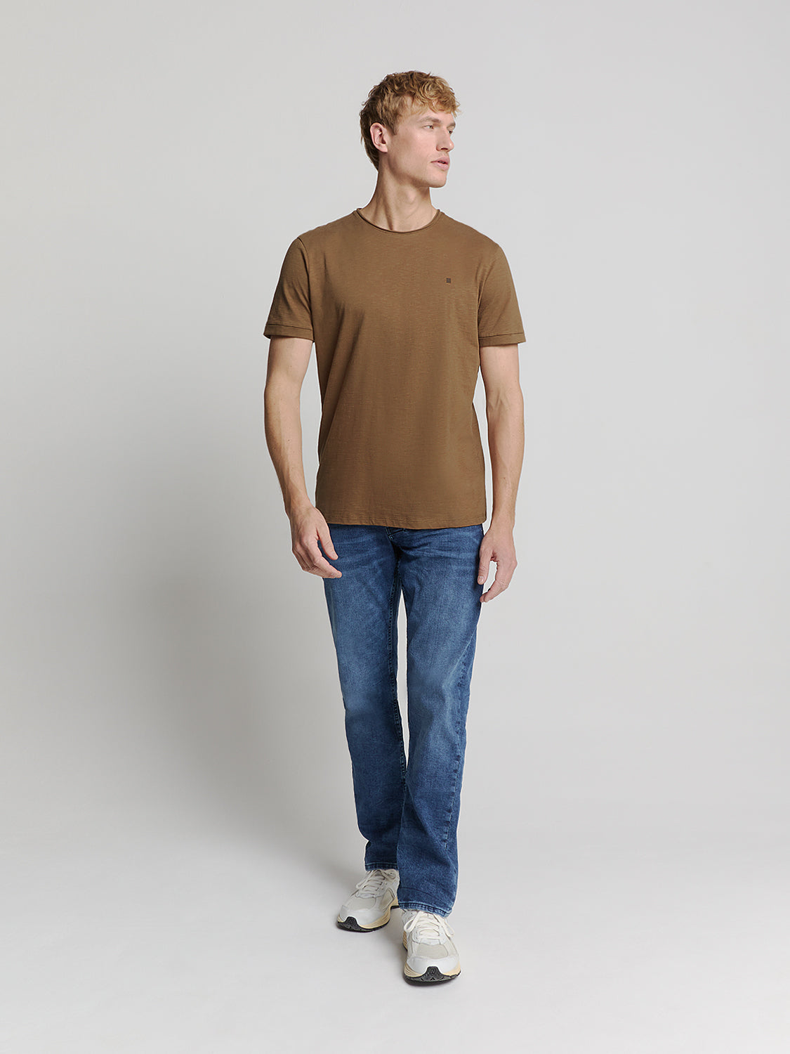 Crewneck t-shirt | Camel