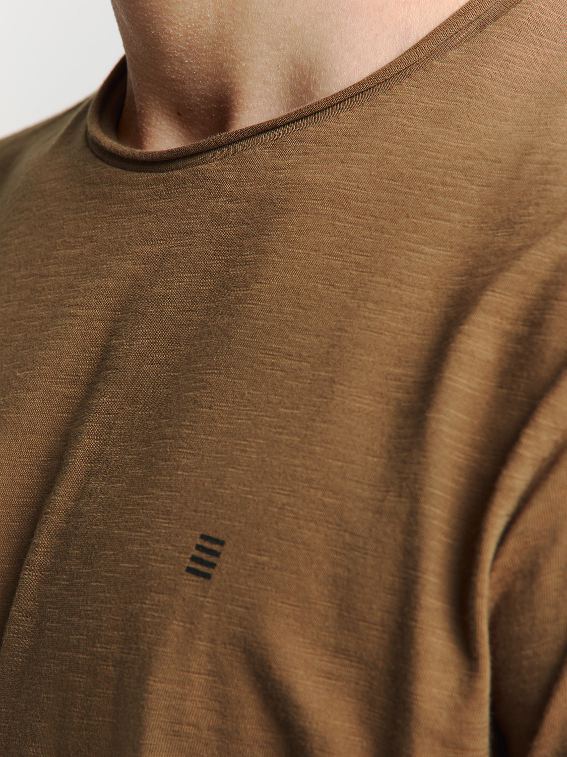 Crewneck t-shirt | Camel