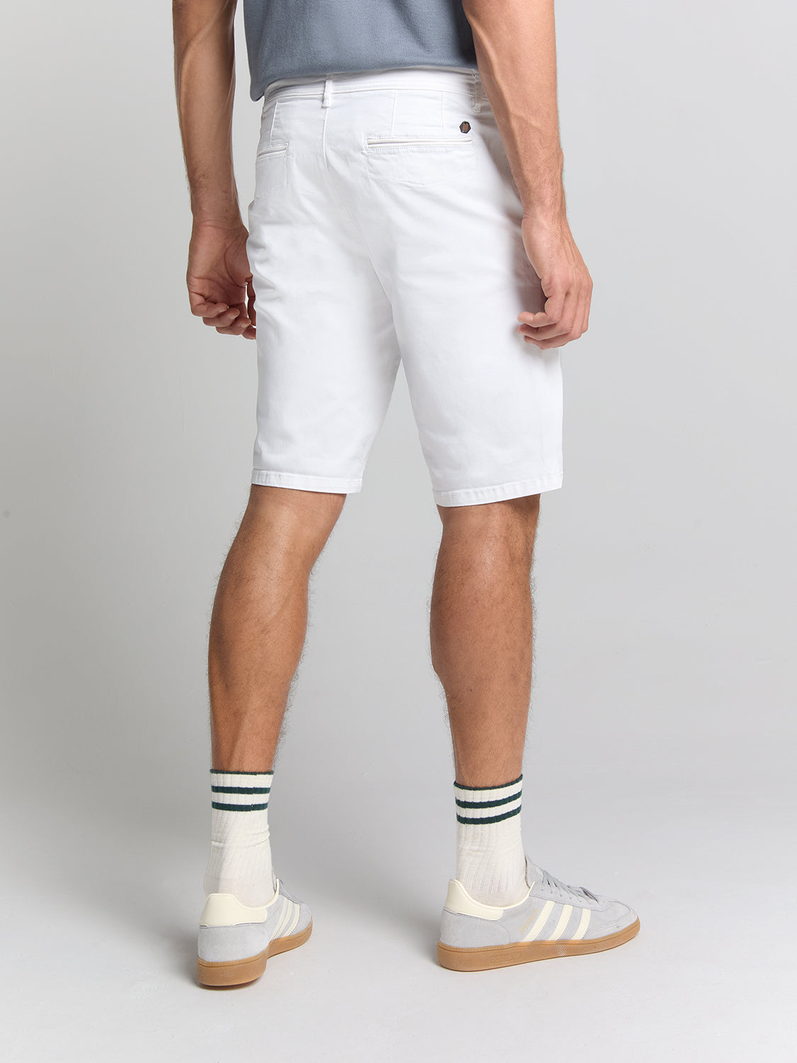 Chino short | White