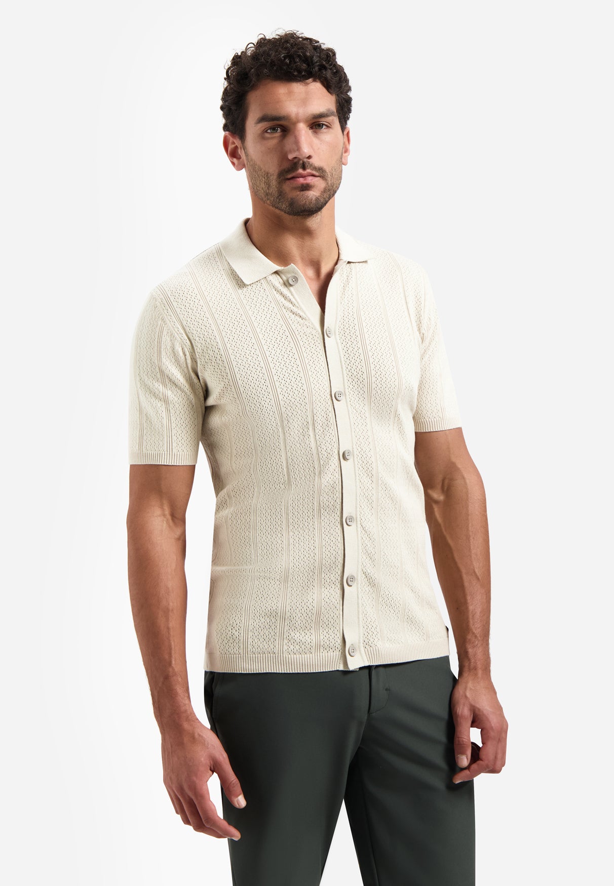 Knitted polo shirt with button closure | Desert