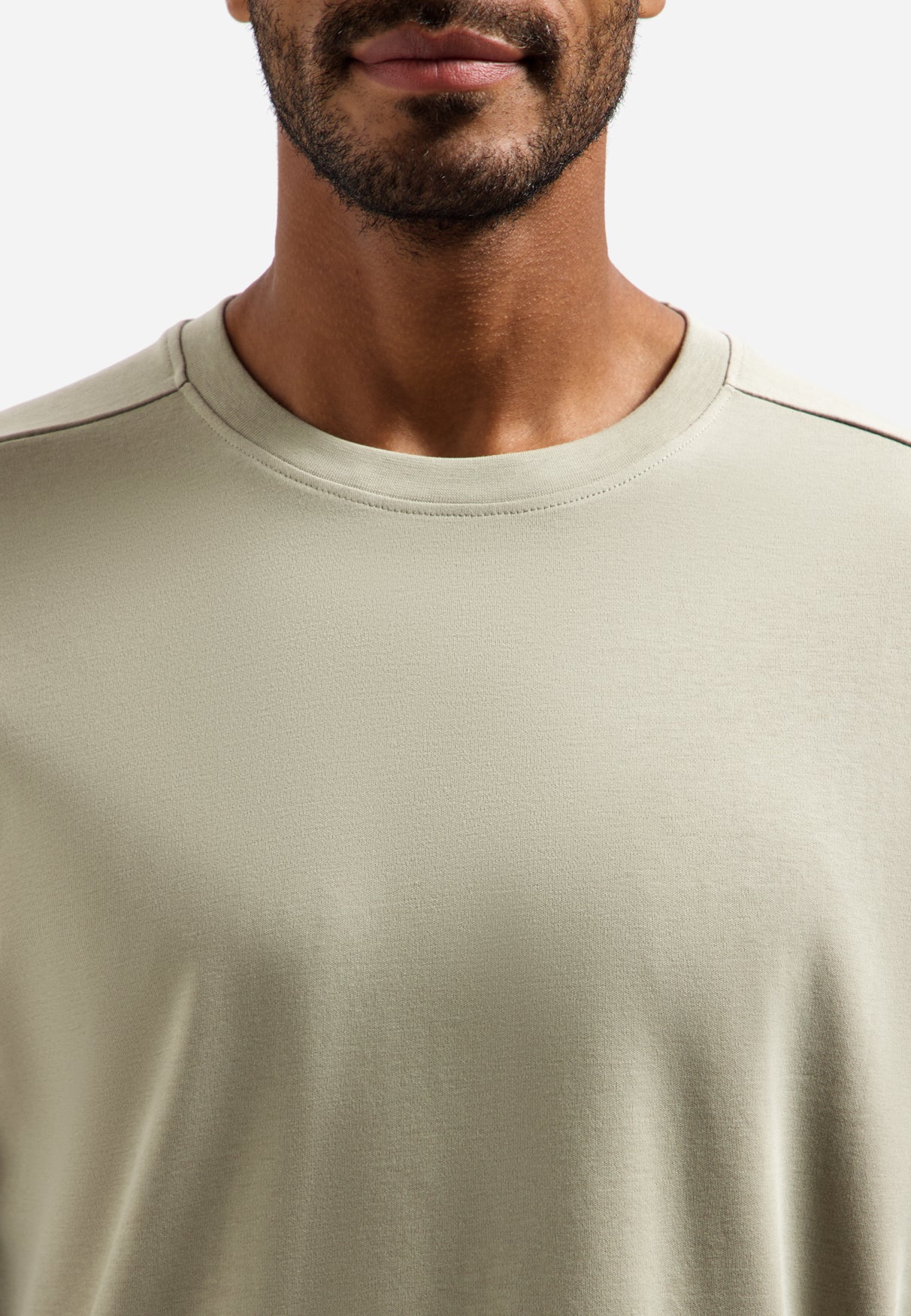 T-shirt interlock à col rond. | Taupe