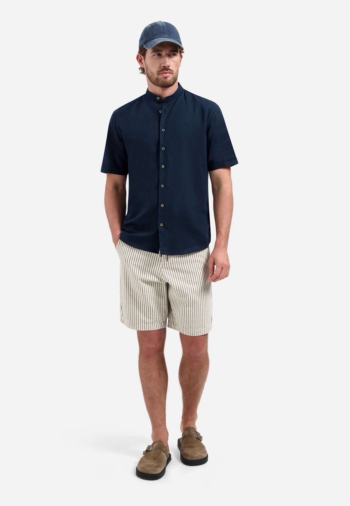 Linen blend shirt with short sleeves and a stand-up collar | Night