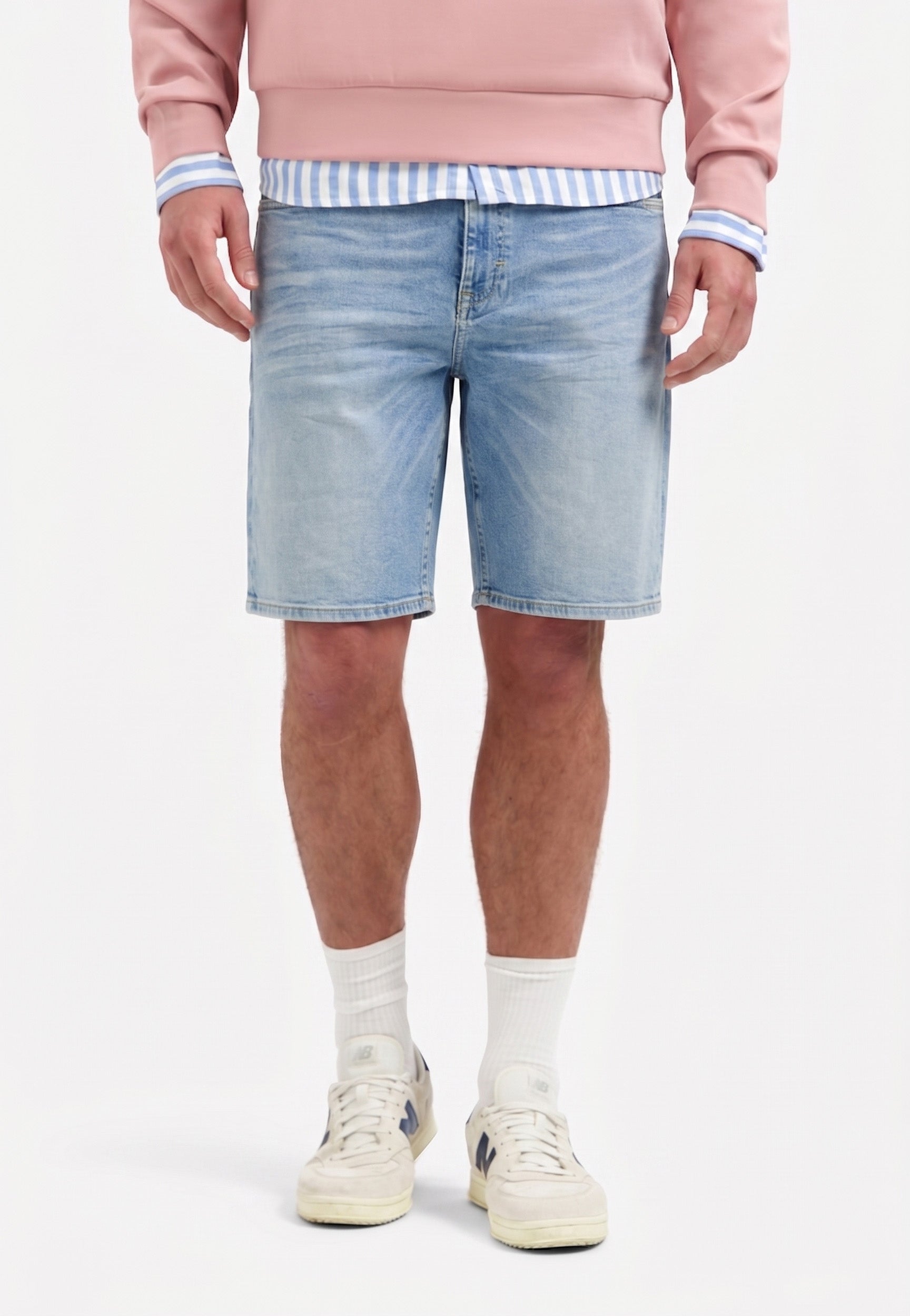 Relaxed denim short | Bleach Denim