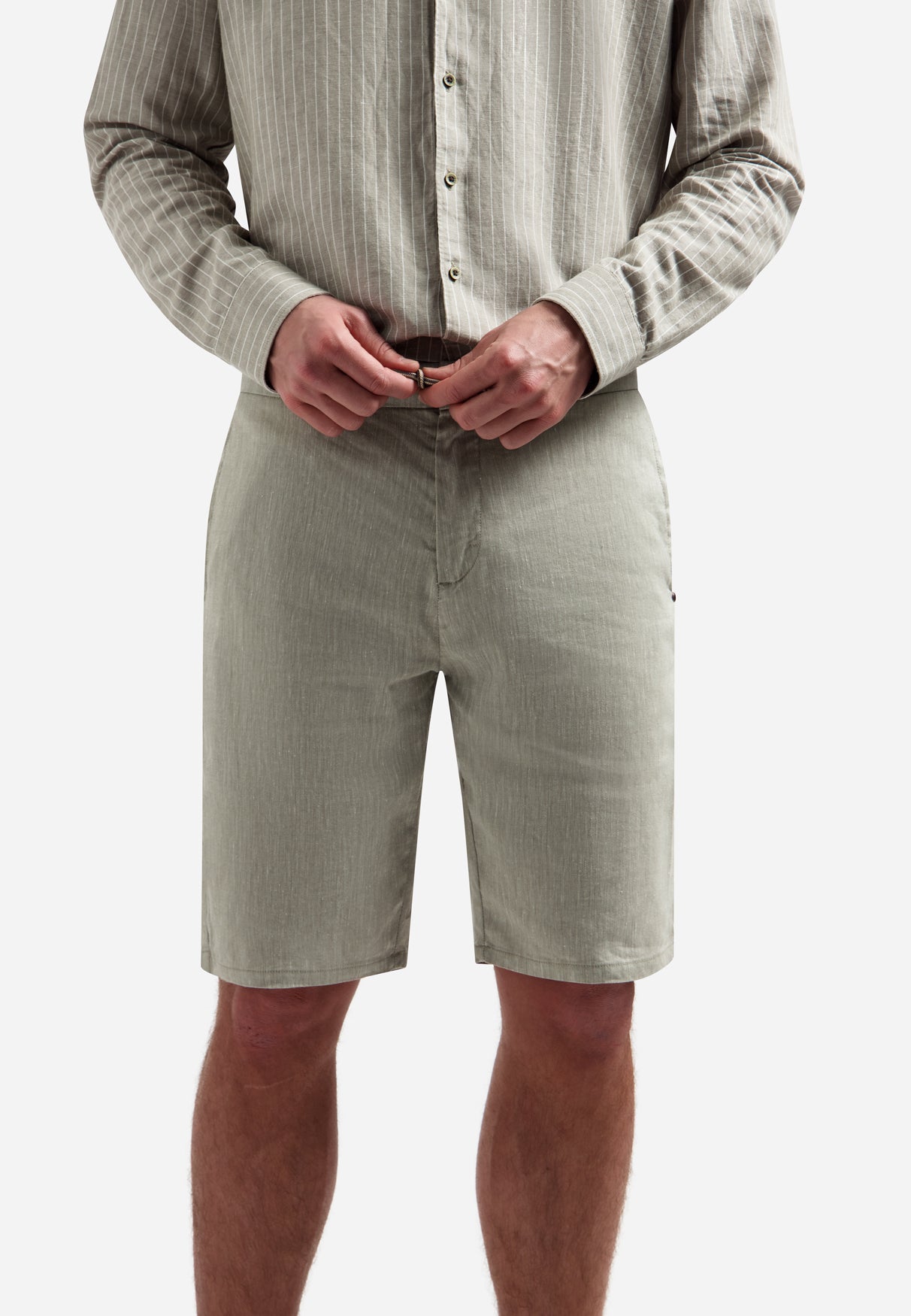 Chino shorts with linen | Taupe