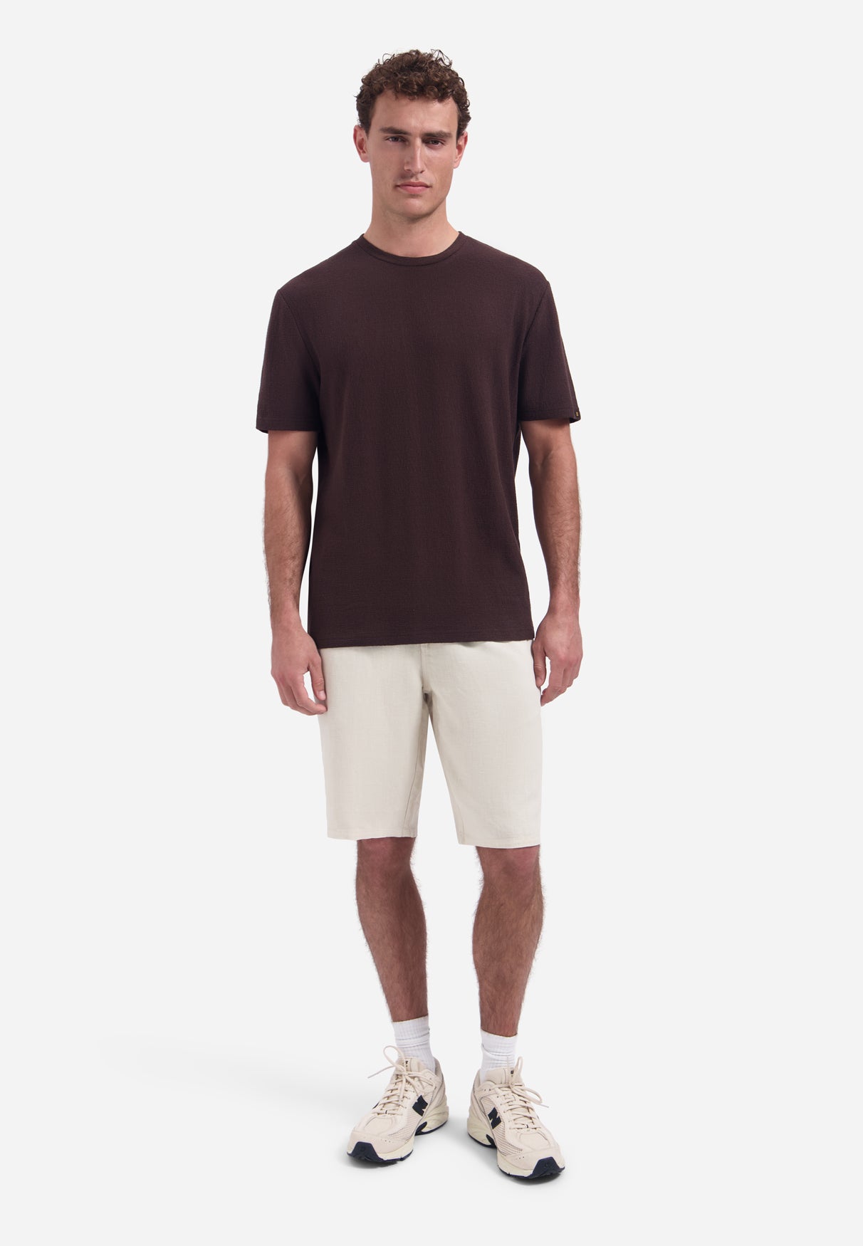 T-shirt met ronde hals en korte mouwen | Dark Brown