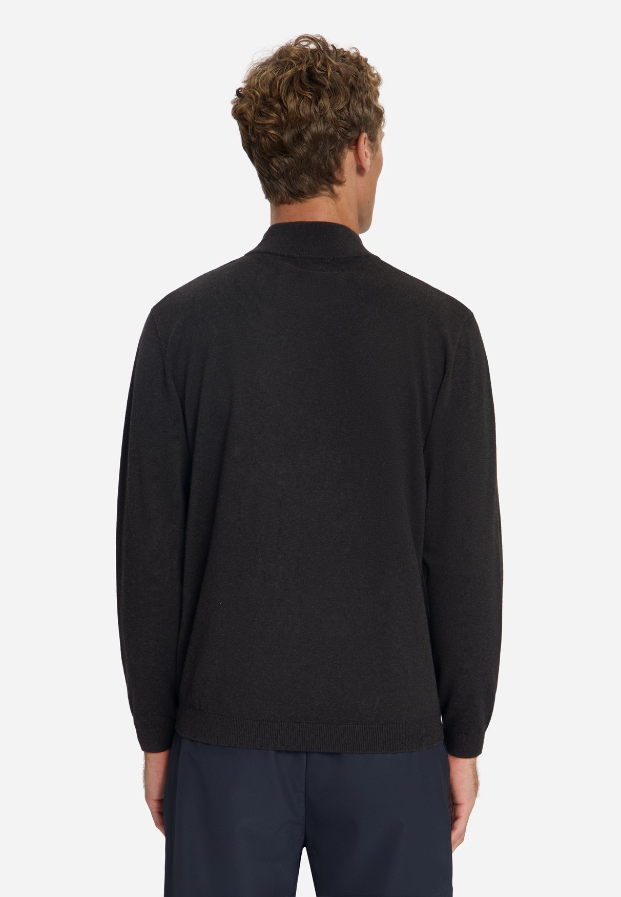 Pull à col roulé en maille fine | Marron foncé
