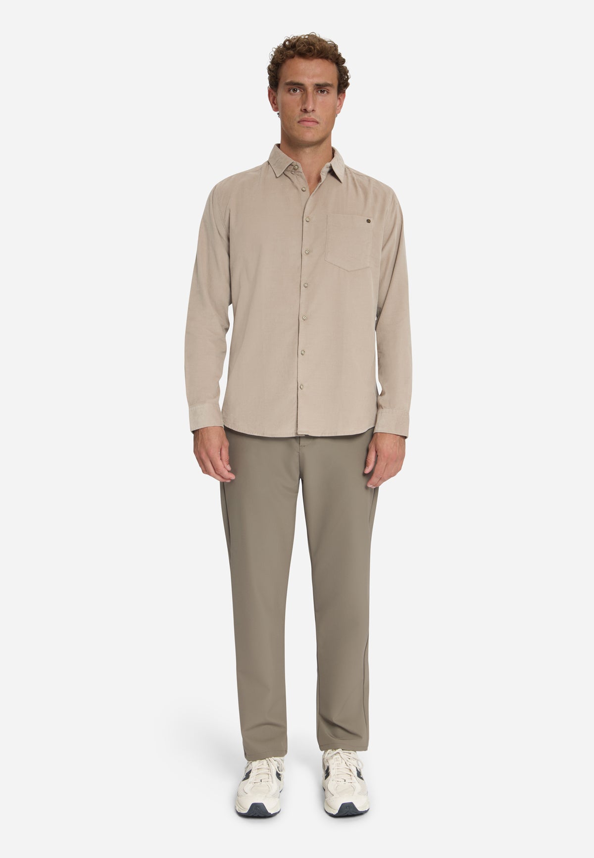 Chemise en velours côtelé fin | Cement
